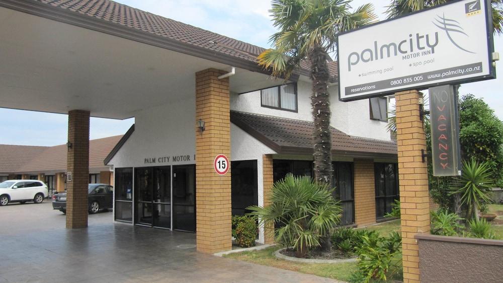 Palm City Motor Inn Нейпир Экстерьер фото
