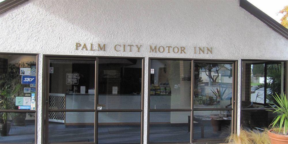 Palm City Motor Inn Нейпир Экстерьер фото