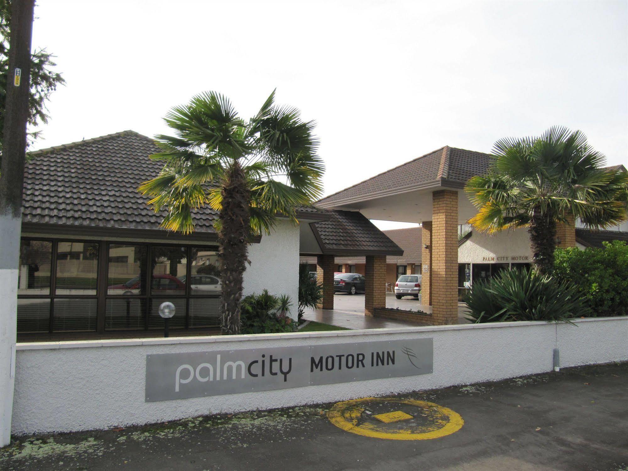 Palm City Motor Inn Нейпир Экстерьер фото